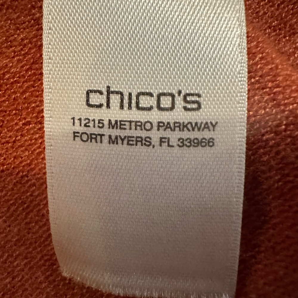 Chico’s turtleneck sweater - Picture 8 of 10